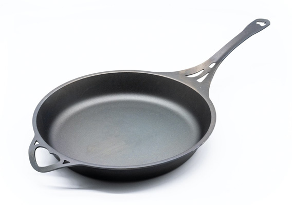 Solidteknics AUS-ION Quenched Iron Frypan 30cm